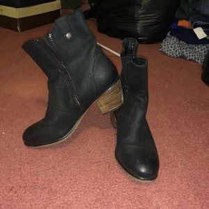 Black Steve Madden combat booties